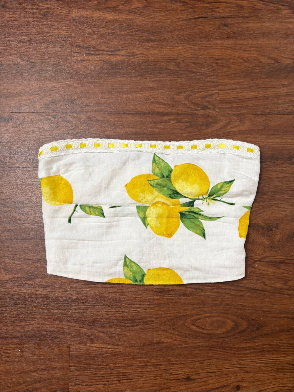 Lemon Print Strapless Crop Top With  Ribbon Accent- Yellow & White